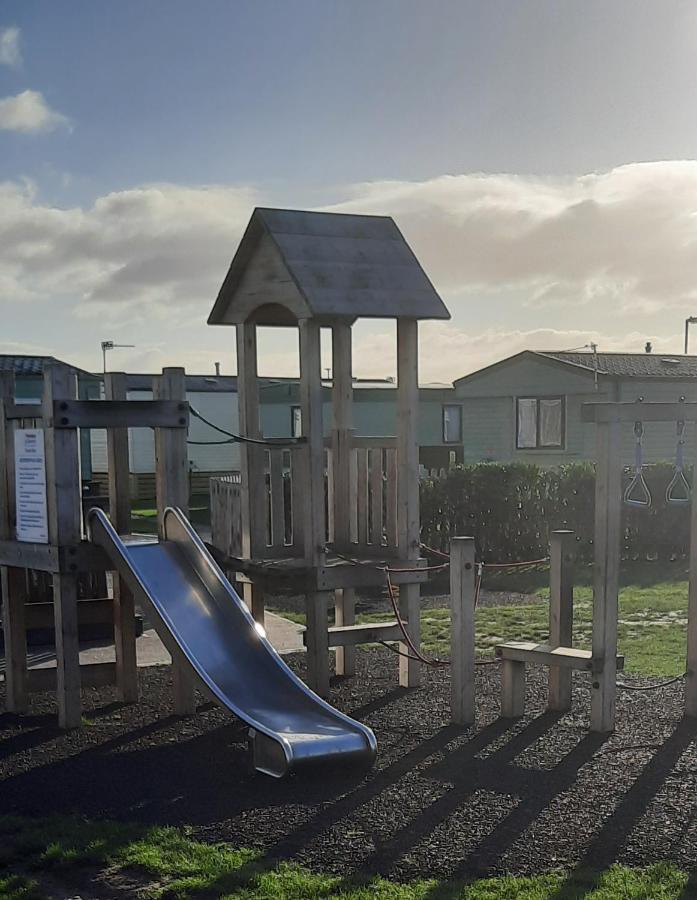Masons By The Sea Heysham Static Caravan Sleeps 8 Pet Friendly Bagian luar foto